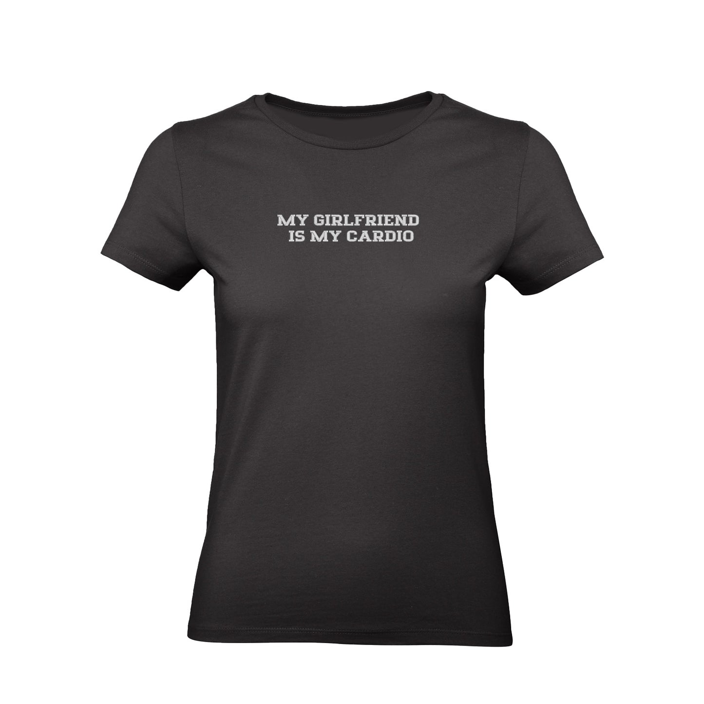 Koszulka z haftem "MY GIRLFRIEND IS MY CARDIO" – romantyczna, zabawna i trwała Haft z radości - nadruki i haft na odzieży Warszawa