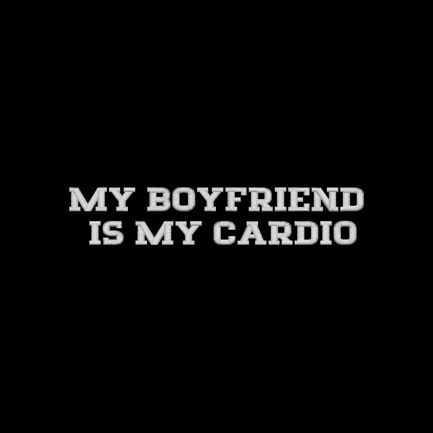 Koszulka z haftem "MY BOYFRIEND IS MY CARDIO" – zabawna, trwała i stylowa Haft z radości - nadruki i haft na odzieży Warszawa